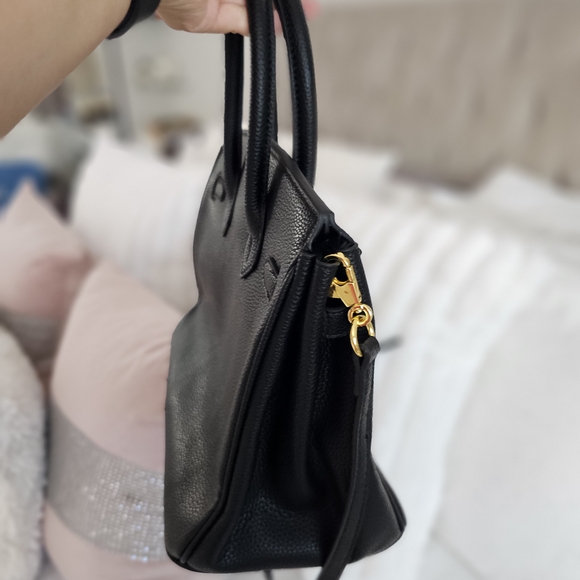 Brand New Black Pleather Handbag with Gold Hardware Medium Size - Picture 6 of 6